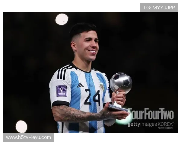 恩佐·费尔南德斯领衔阿根廷中场新势力