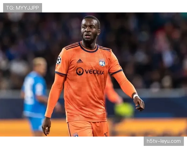 恩东贝莱法国赛场表现低迷,球队惨遭重创,状态亟待回暖 恩东贝莱法国赛场表现低迷,球队惨遭重创,状态亟待回暖