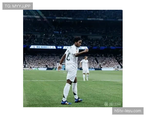 恩德里克突破表现引关注,独特盘带风格闪耀赛场 恩德里克突破表现引关注,独特盘带风格闪耀赛场