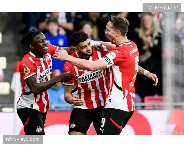 埃因霍温攻防兼备状态回升，再创赛季佳绩