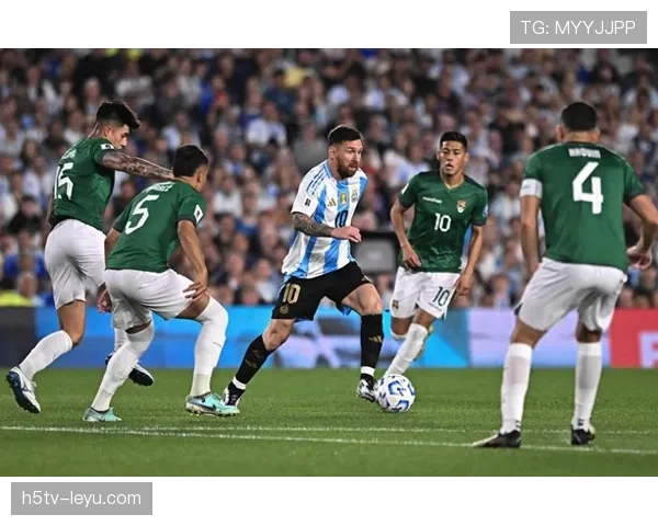 足球新星轻松破门助球队豪取连胜，稳健表现引爆球迷热情