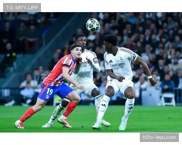 卡马文加与莫德里奇联手助力皇马，球队中青年才俊与经验老将的完美结合正持续提升竞争力